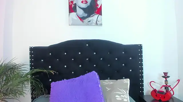 abby_jones2 live cam on StripChat