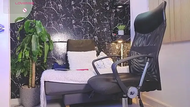 MR_EITHAN webcam
