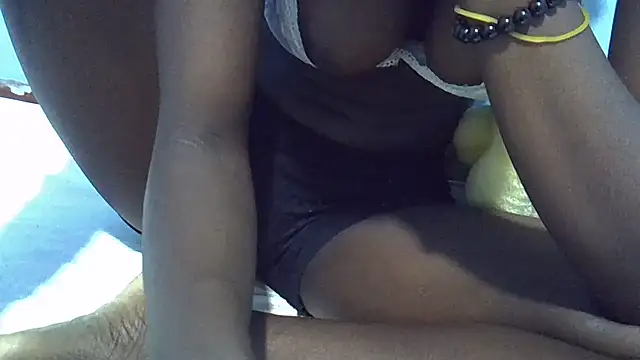 ebonqueen webcam