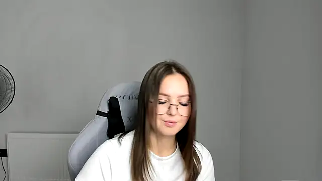 Regina_cute_ webcam