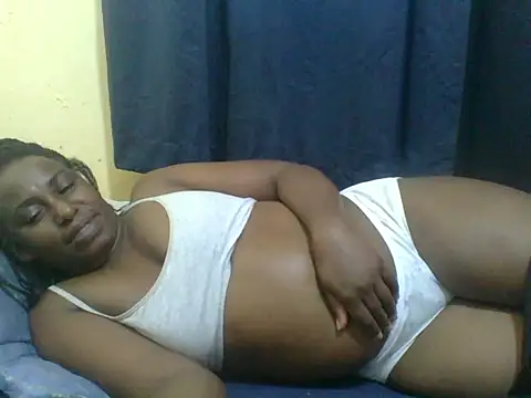 naughty-slender webcam