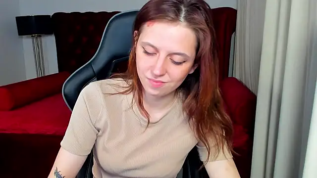 FreyaVeys webcam