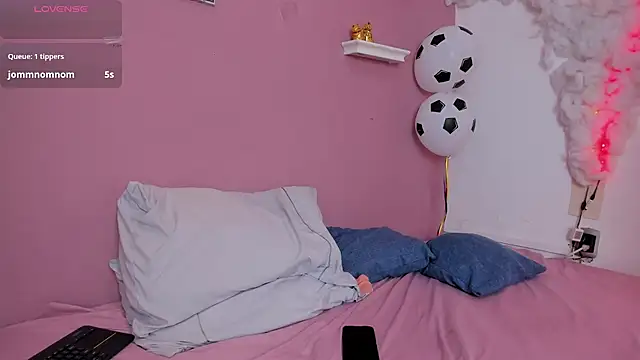peach_babe webcam
