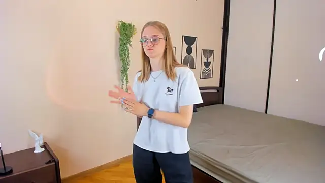 FemMantis webcam