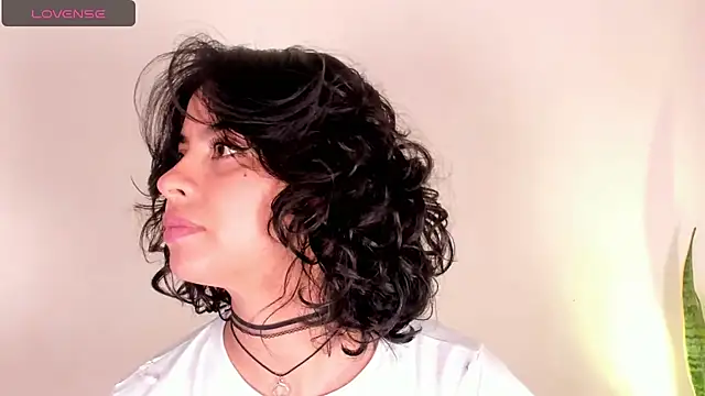 adriannyp_1 webcam