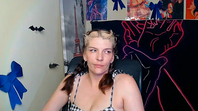 VanessaRey_ live cam on StripChat