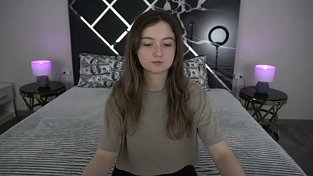 CyrenaLuxe webcam