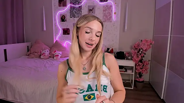 Ella_Lane webcam