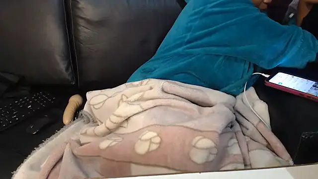 BustyNina41 webcam
