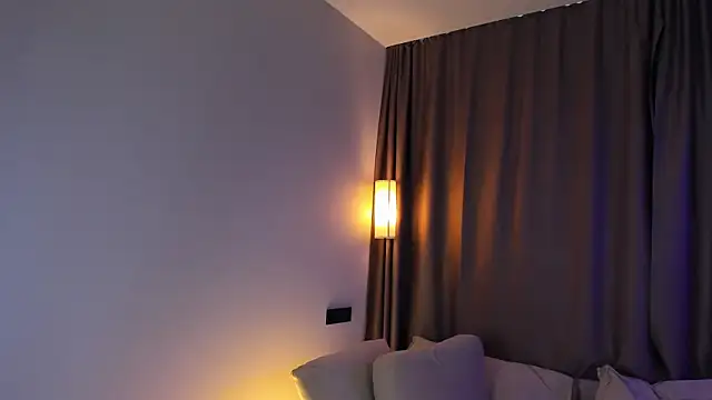 NovaOliphant webcam