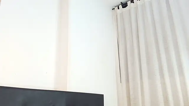 Milo_K webcam