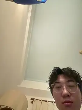 YourBadboy718 webcam