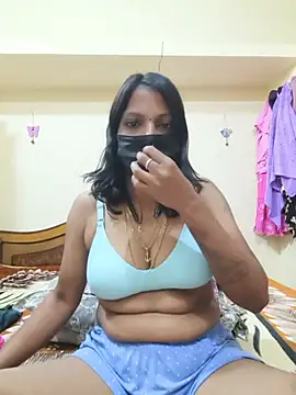 Tamil_Ishu webcam