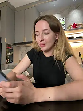 Nura_n_Sarah webcam