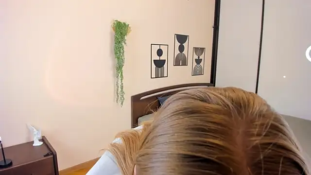 FemMantis live cam on StripChat