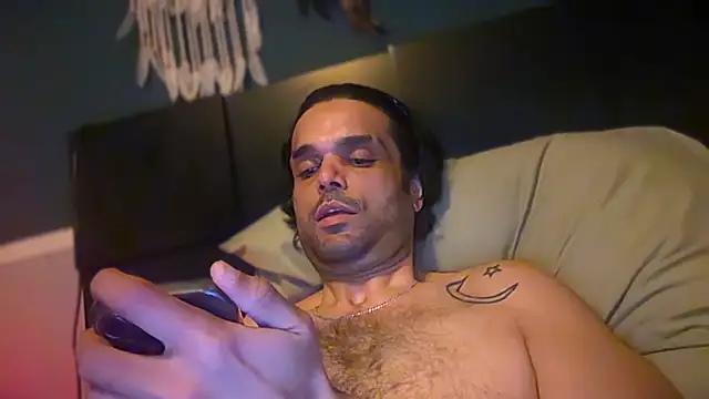 icebergslim281 live sex cam