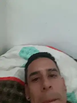 jhuan99 live sex cam