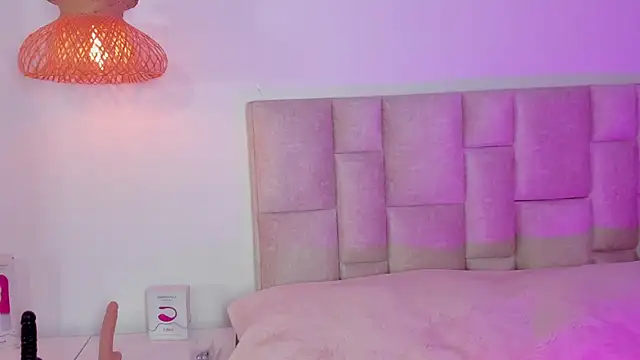 Vanessa_cruz_18