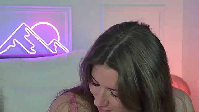 Watch MeganStrane live on EroticFlix - High definition streams