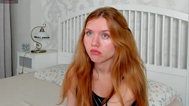 Eva__Lewis webcam