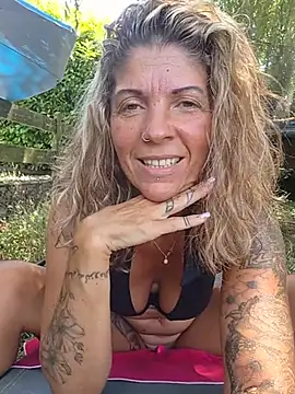 Dreamlove1 webcam