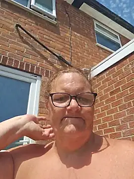 MissQueenBeex webcam