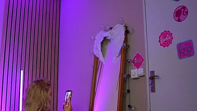 SabrinaJade webcam