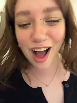 lucy-joy webcam