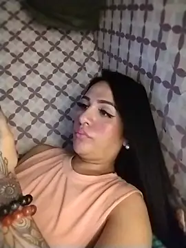 Yourbabyshane webcam
