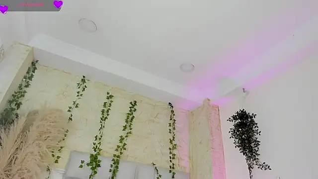 AlondraSoomer webcam