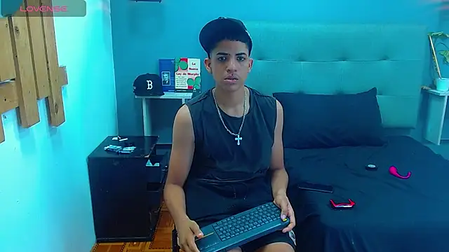 Lukaz_Caballero webcam