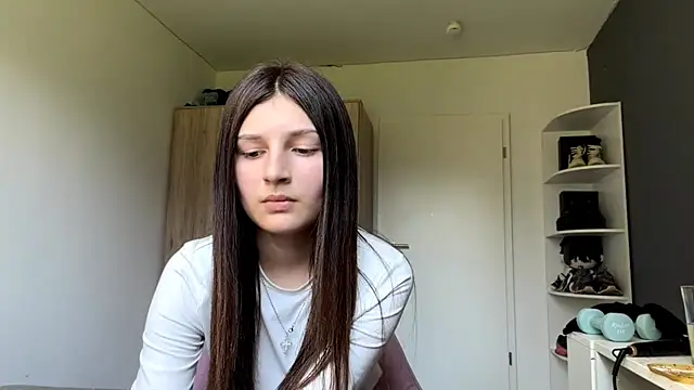 SpanishRooter webcam