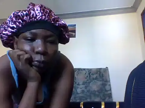 Lovergirlcute webcam