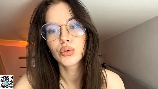 MarjorieRodriguez webcam