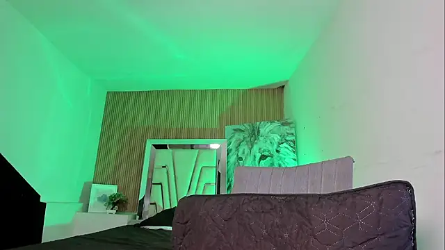 lilithGrayy_ webcam