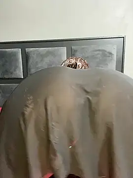 Sexycandyxxx webcam