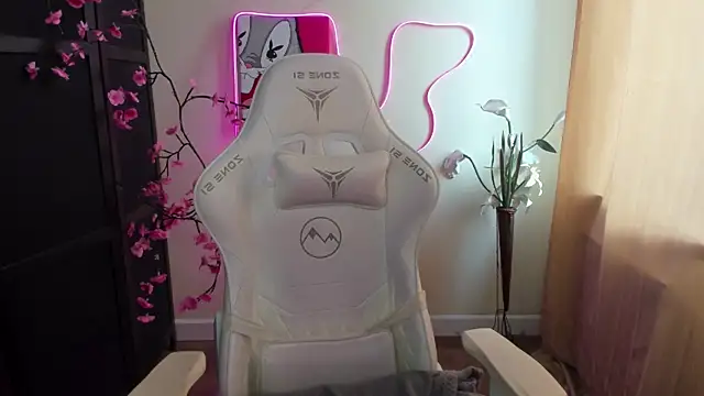 AudreyyKim live cam on StripChat