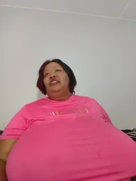 nancy111 live cam on StripChat