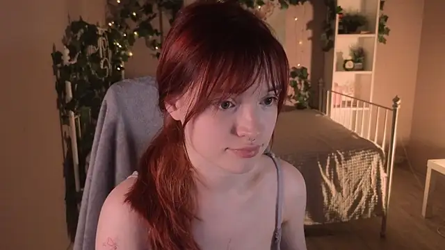 last_hxpe live cam on StripChat