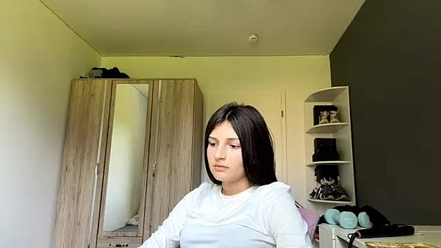 SpanishRooter webcam