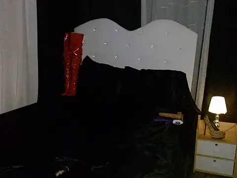 AshantTsiBigCock webcam