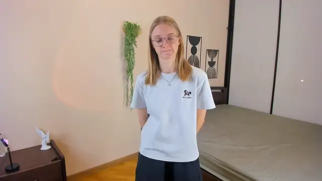 FemMantis webcam