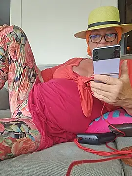 Hot-Muci webcam