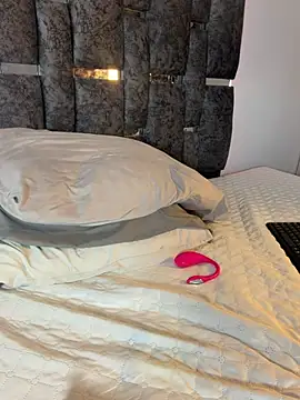 Natasharuso webcam