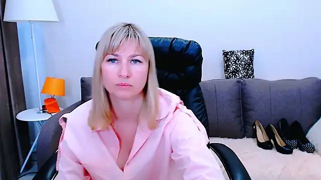 Incredible_Ariela webcam