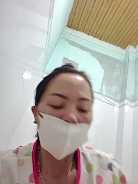 Baby-loveass69 webcam