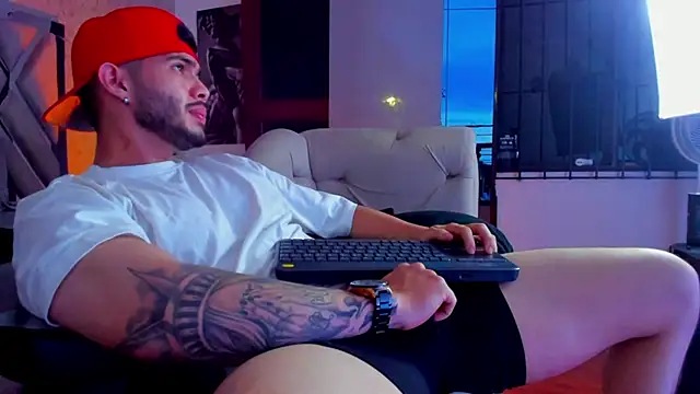 Vincentblack webcam