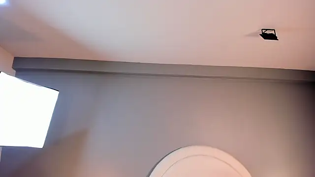 zoepinkett webcam