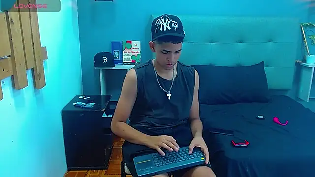 Lukaz_Caballero webcam