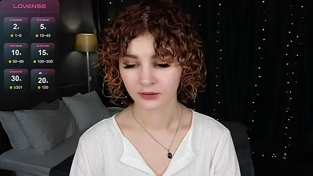 Kira__Fluffy webcam